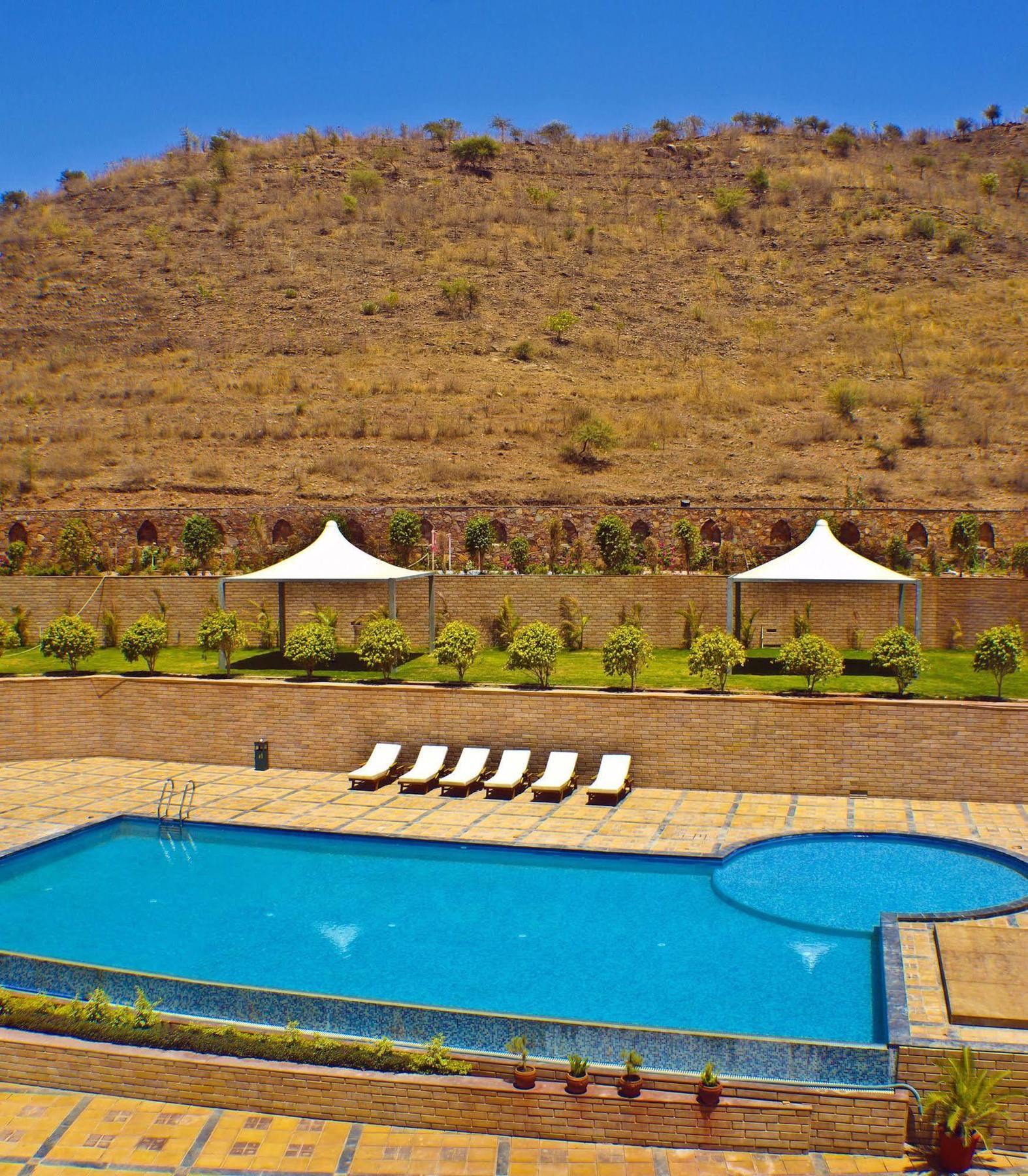 Cambay Resort, Udaipur Kültér fotó